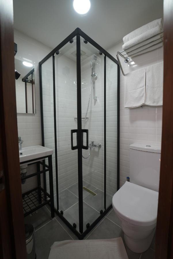 Hotel Vera Стамбул Экстерьер фото